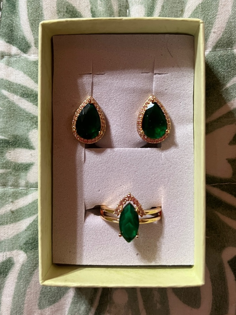 Pretty Bird Gold-Tone Emerald Green Teardrop Ring & Earring Set